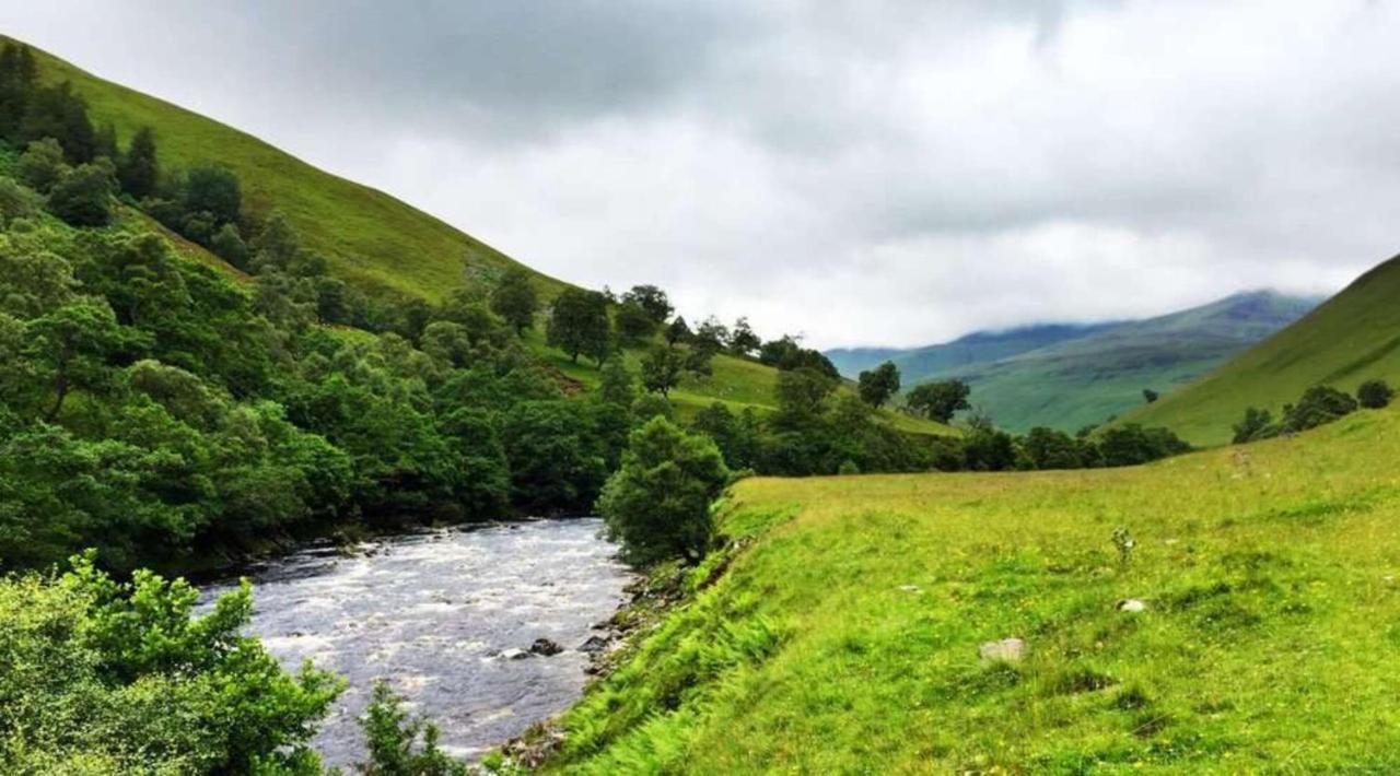 Beautiful 2 Bedroom Lodge With Stunning Views Blair Atholl Exteriör bild