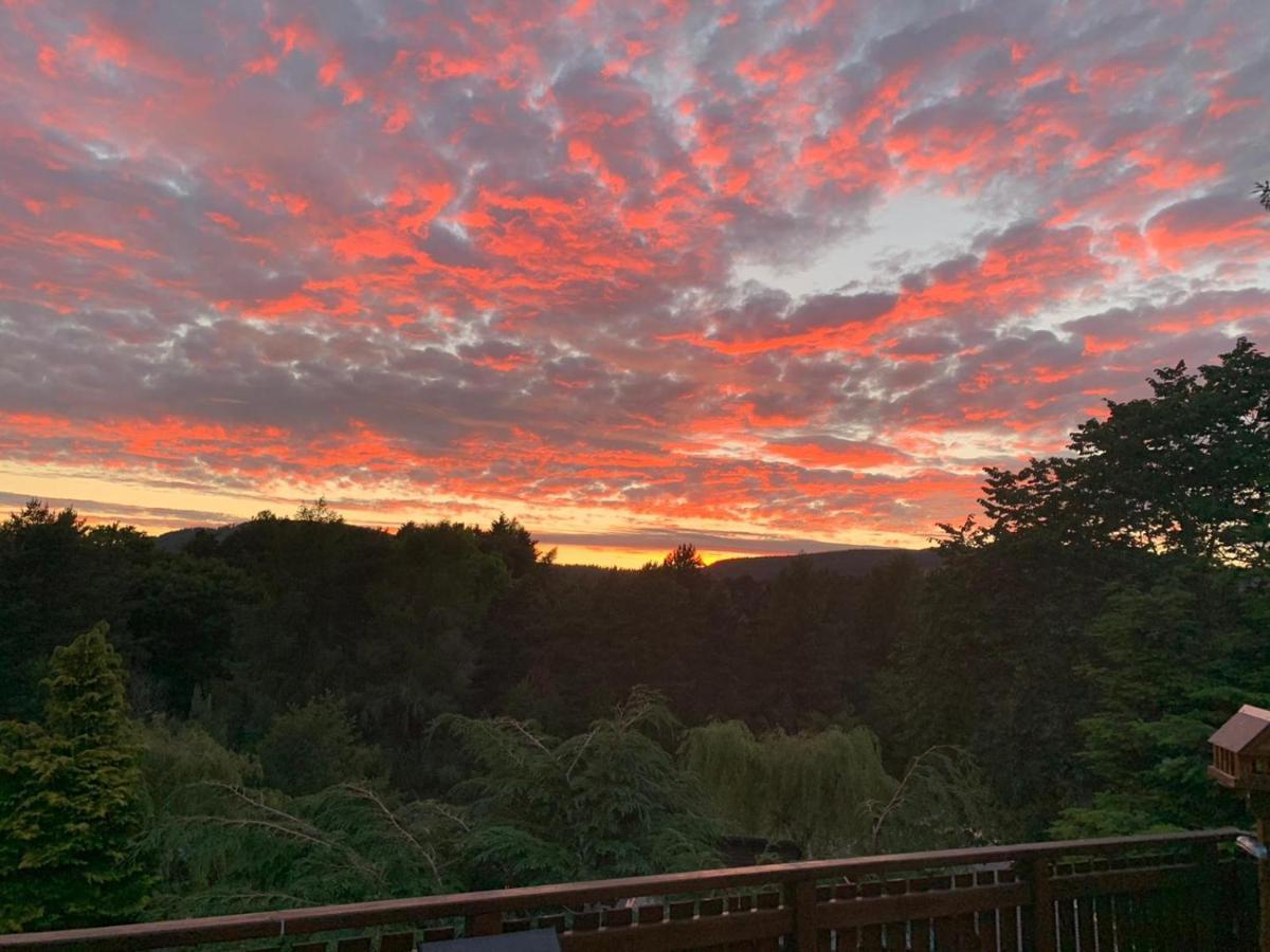 Beautiful 2 Bedroom Lodge With Stunning Views Blair Atholl Exteriör bild
