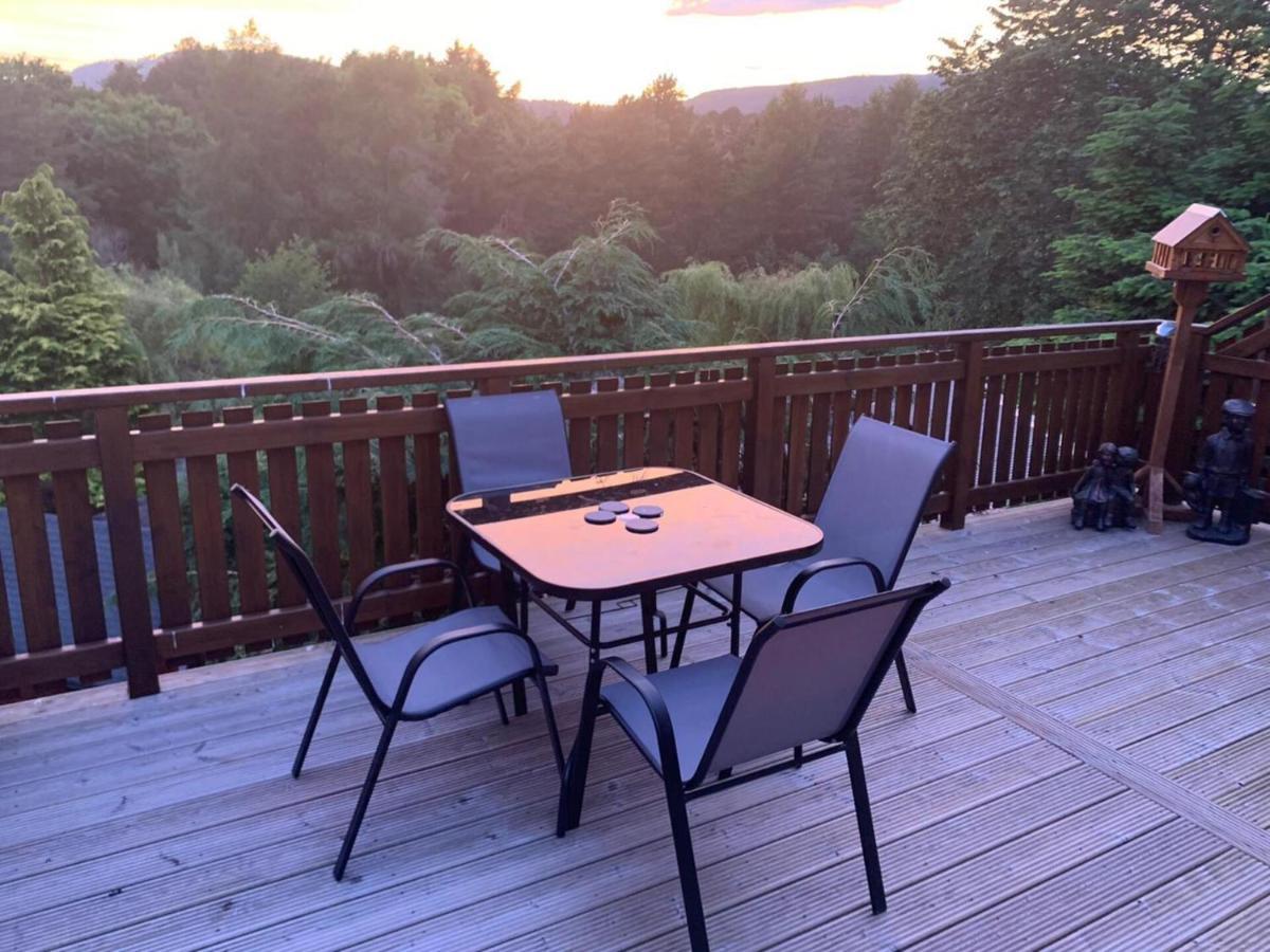 Beautiful 2 Bedroom Lodge With Stunning Views Blair Atholl Exteriör bild